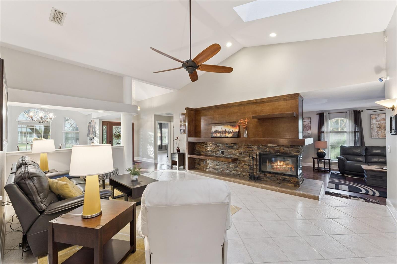 LIVE OAK ESTATES - Residential