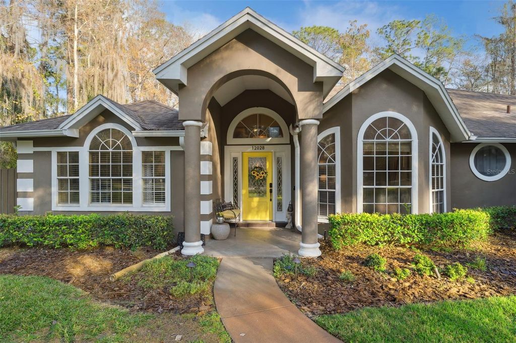 Photo of 12028 Gray Birch Circle, Orlando, FL 32832 (MLS # O6371134)