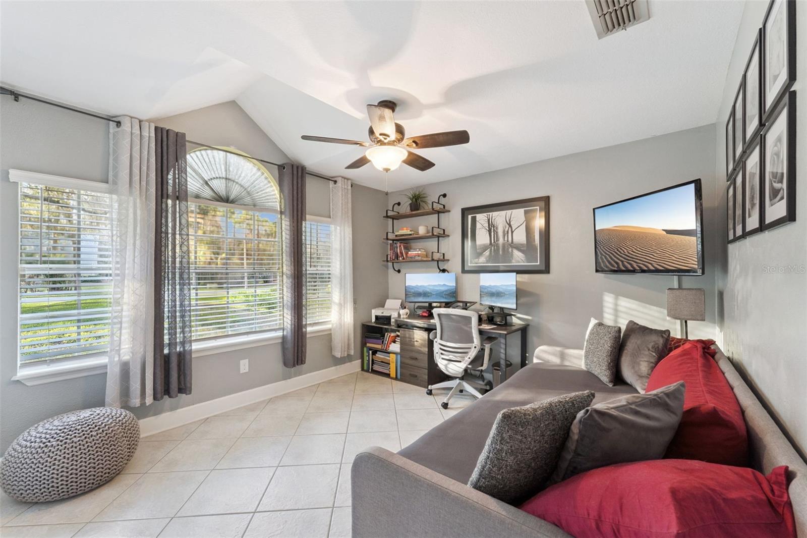 LIVE OAK ESTATES - Residential