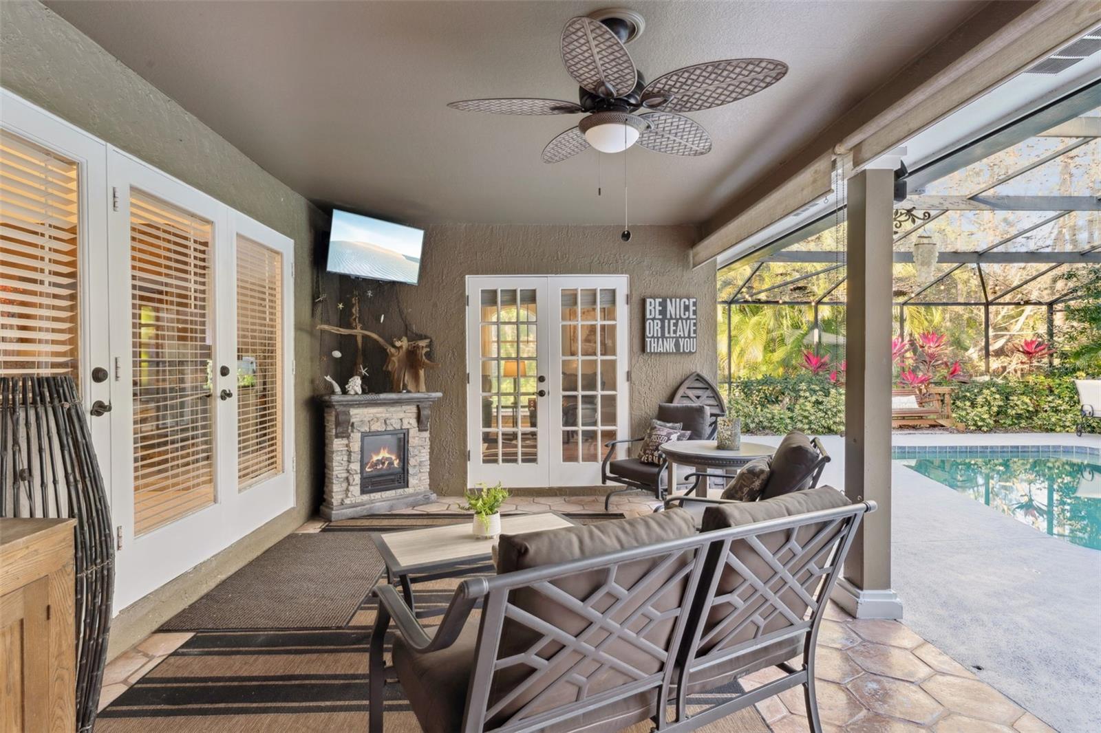 LIVE OAK ESTATES - Residential