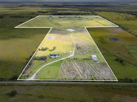 Photo of 10807 NW Lily County Line Road, Ona, FL 33865 (MLS # TB8420312)