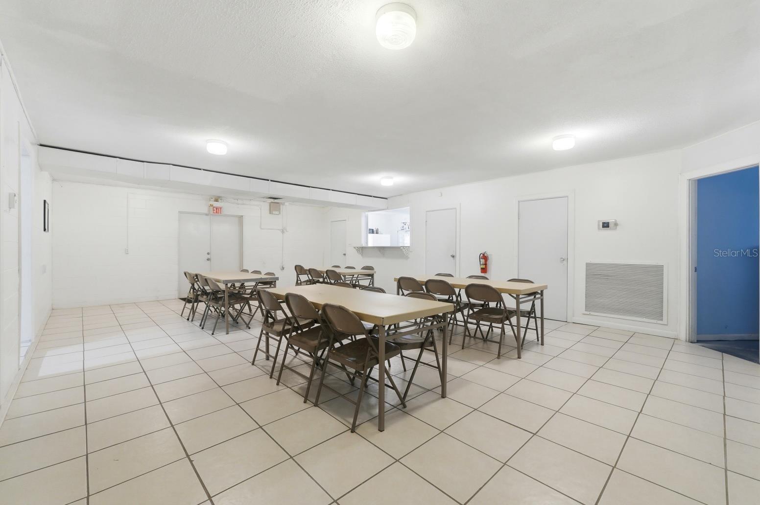 INWOOD - Commercial Sale