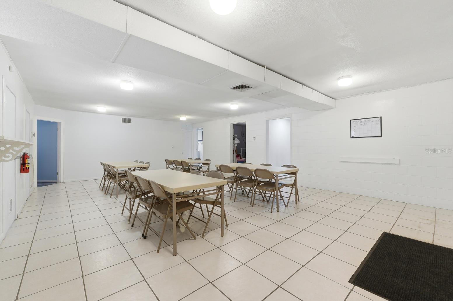 INWOOD - Commercial Sale