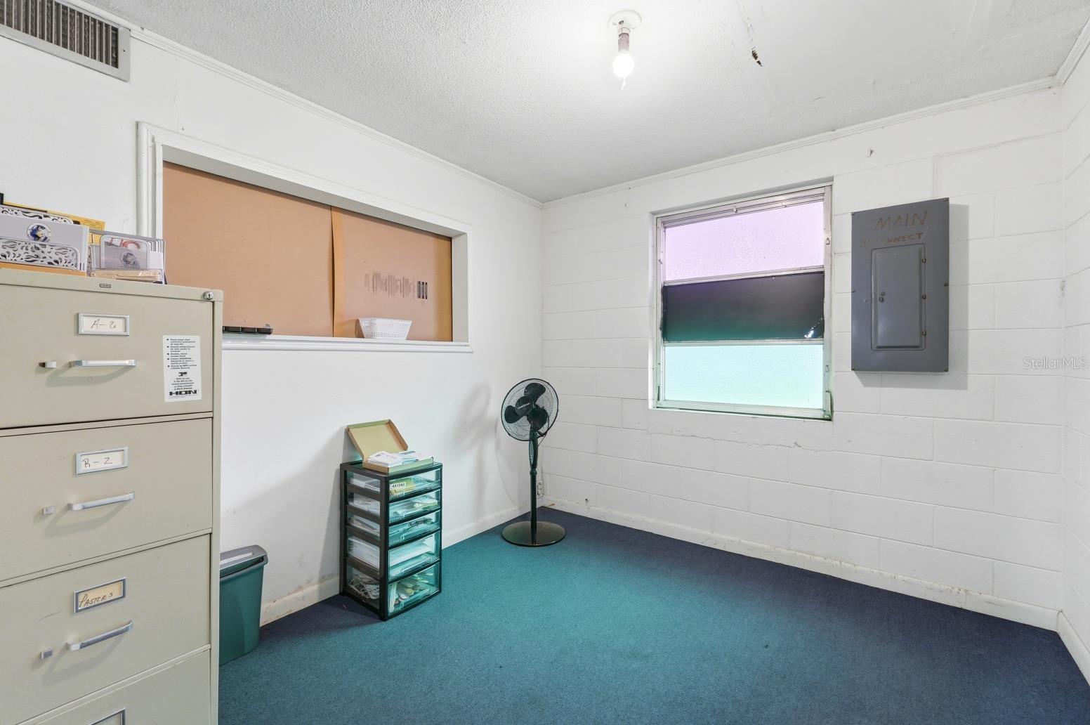 INWOOD - Commercial Sale