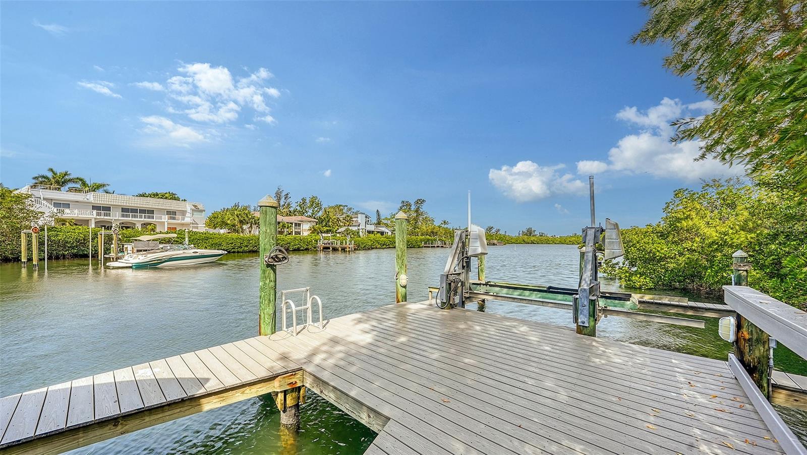 HIDDEN HARBOR ADD - Residential