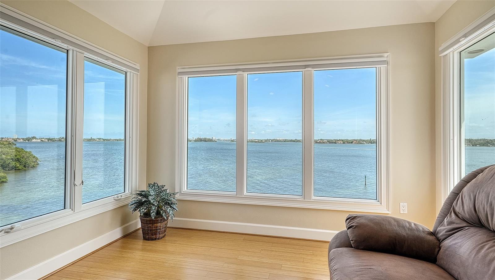 HIDDEN HARBOR ADD - Residential