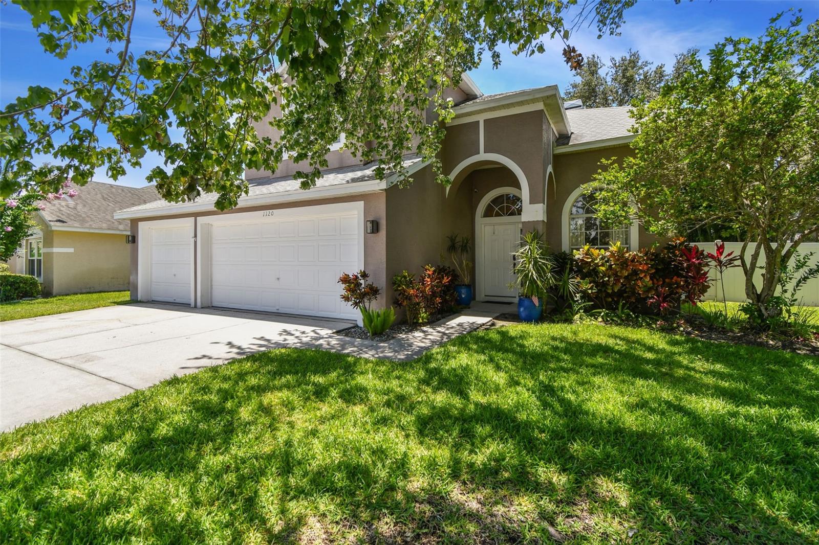 Welcome to this spacious 6-bedroom, 3-bathroom, POOL home located in the desirable community of Scotsdale Bluffs in Dunedin. With 2,729 sq ft of living space, a 3-car garage, and a fully fenced private backyard, this home offers the perfect blend of comfort, space, and Florida lifestyle living. The home features one bedroom on the main level—ideal for guests or home office—while five additional bedrooms, including the spacious primary suite, are located upstairs. A larger upstairs bedroom (19x14) also functions beautifully as a bonus room or entertainment area.
Enjoy a screened-in lanai with a sparkling heated pool, perfect for relaxing or entertaining. Inside, you'll find a cozy wood-burning fireplace in the main family room which is open concept to the kitchen. There is a formal living and dining area as well. This home includes updated bathrooms, and a tankless hot water heater (2023). Roof 2016, HVAC 2017
Located in a NO flood zone with a low HOA, this home is minutes away from the Pinellas Trail, bikeable to downtown Dunedin, and just a short drive to Honeymoon Island and Clearwater Beach. Golf Cart Friendly, this quaint neighborhood offers convenience and charm in one of Pinellas County’s most sought-after areas.
Don’t miss your chance to own this exceptional property in one of Dunedin’s favorite neighborhoods!