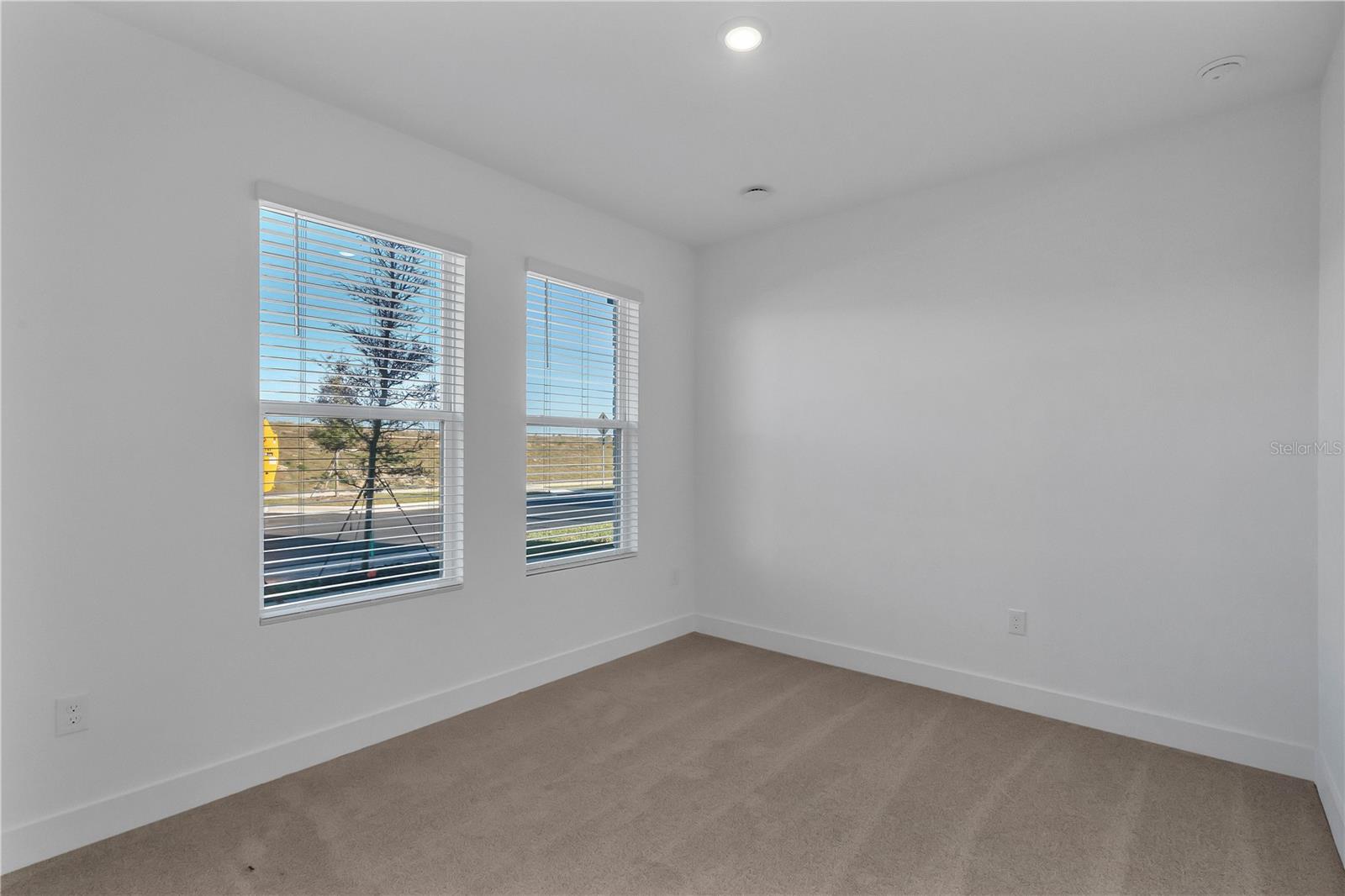 PARKVIEW AT HAMLIN - Residential Lease