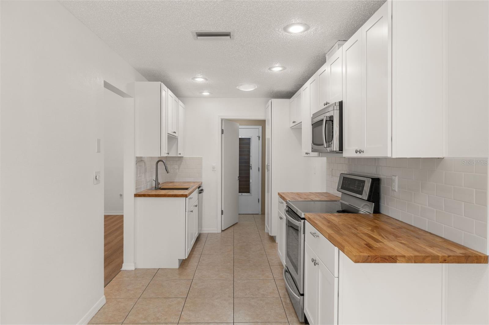 HEATHER WALK - Residential