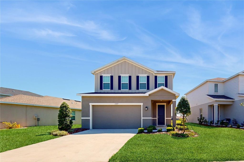 Photo of 10827 High Noon Trail, Parrish, FL 34219 (MLS # TB8404570)