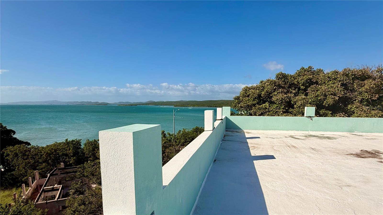 CALETA SALINAS - Residential Income