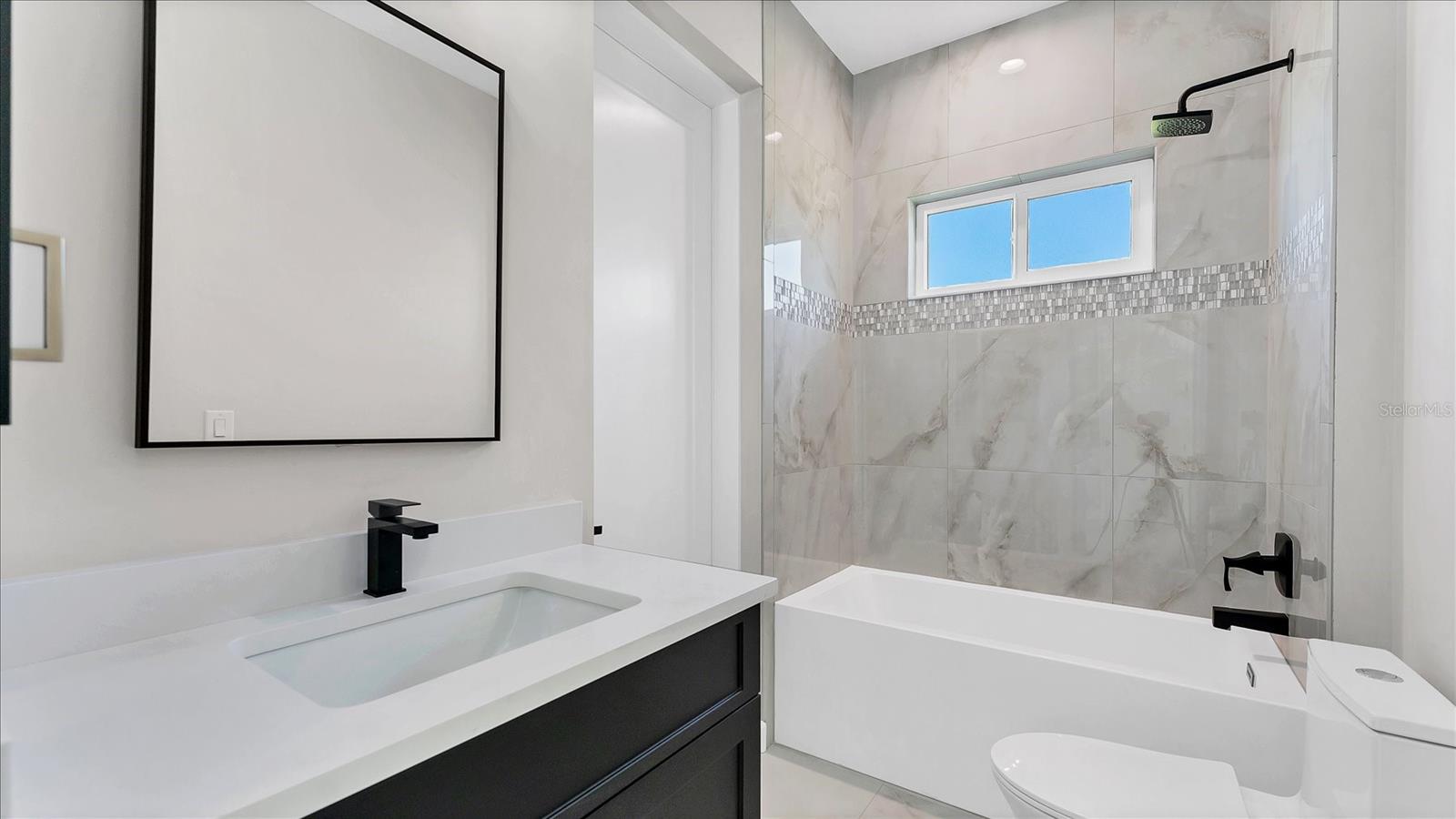 ROTONDA SANDS - Residential