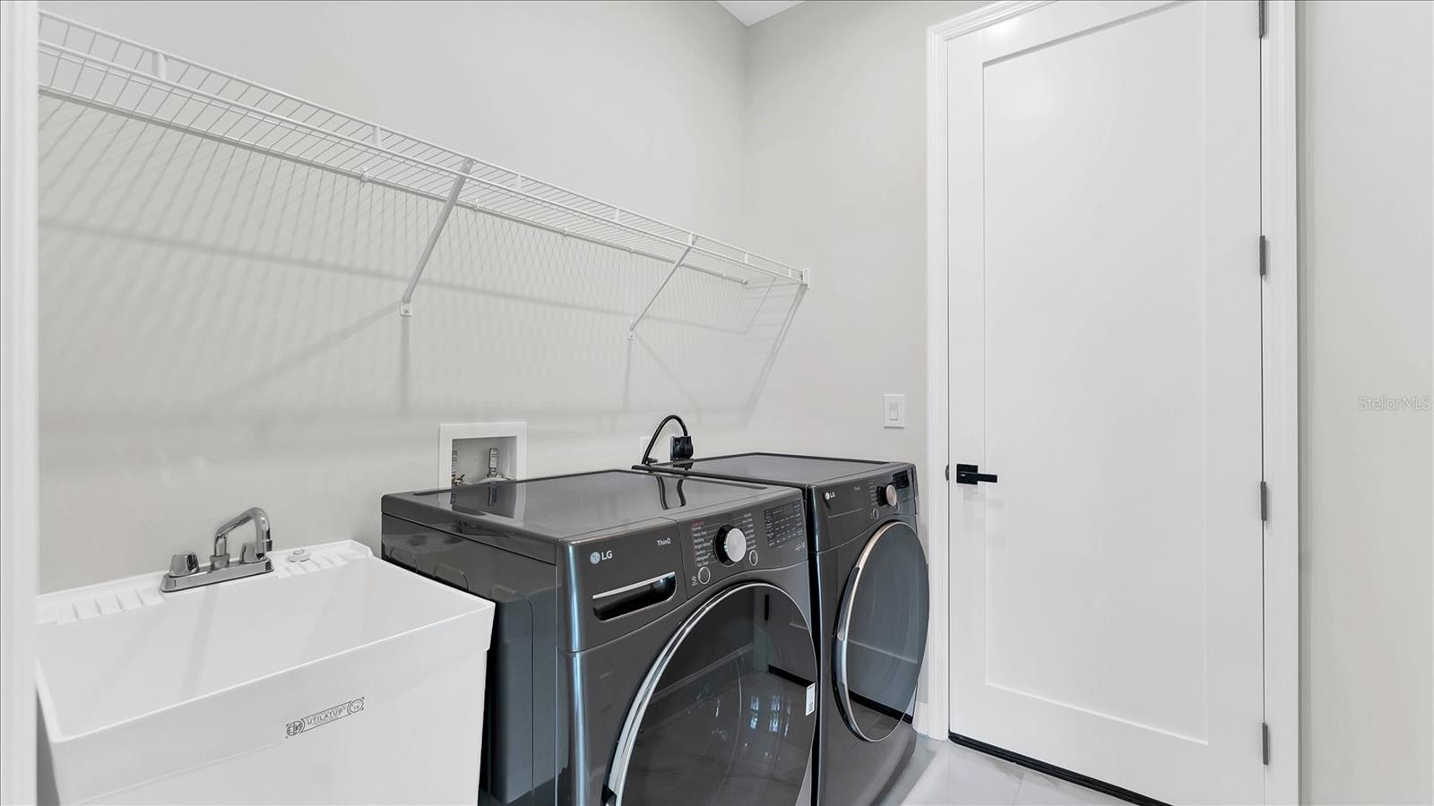 ROTONDA SANDS - Residential