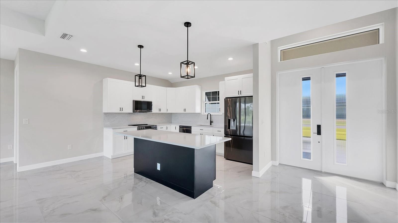 ROTONDA SANDS - Residential