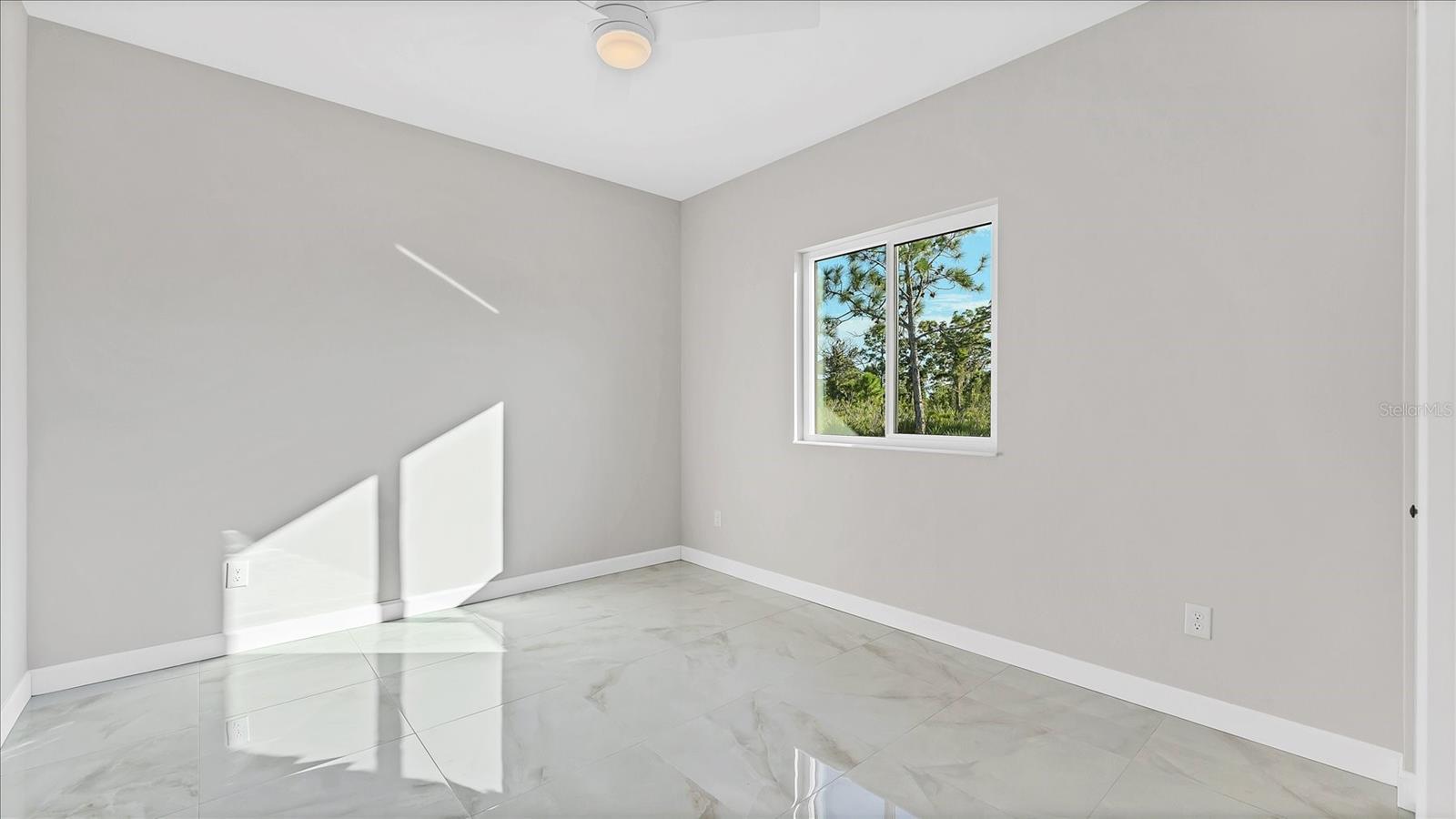 ROTONDA SANDS - Residential