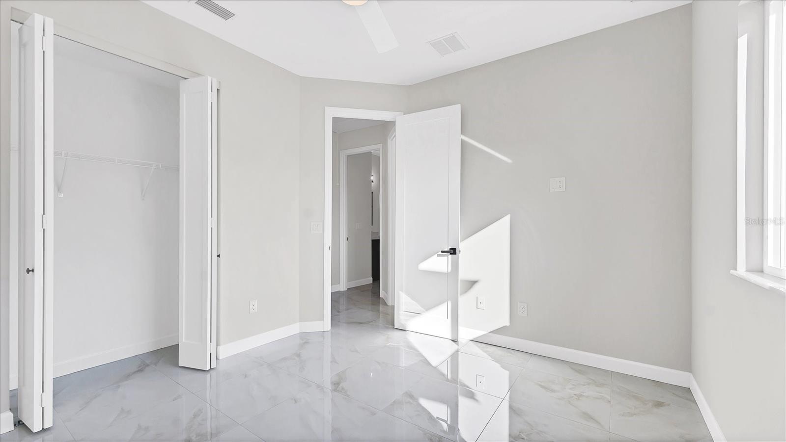 ROTONDA SANDS - Residential