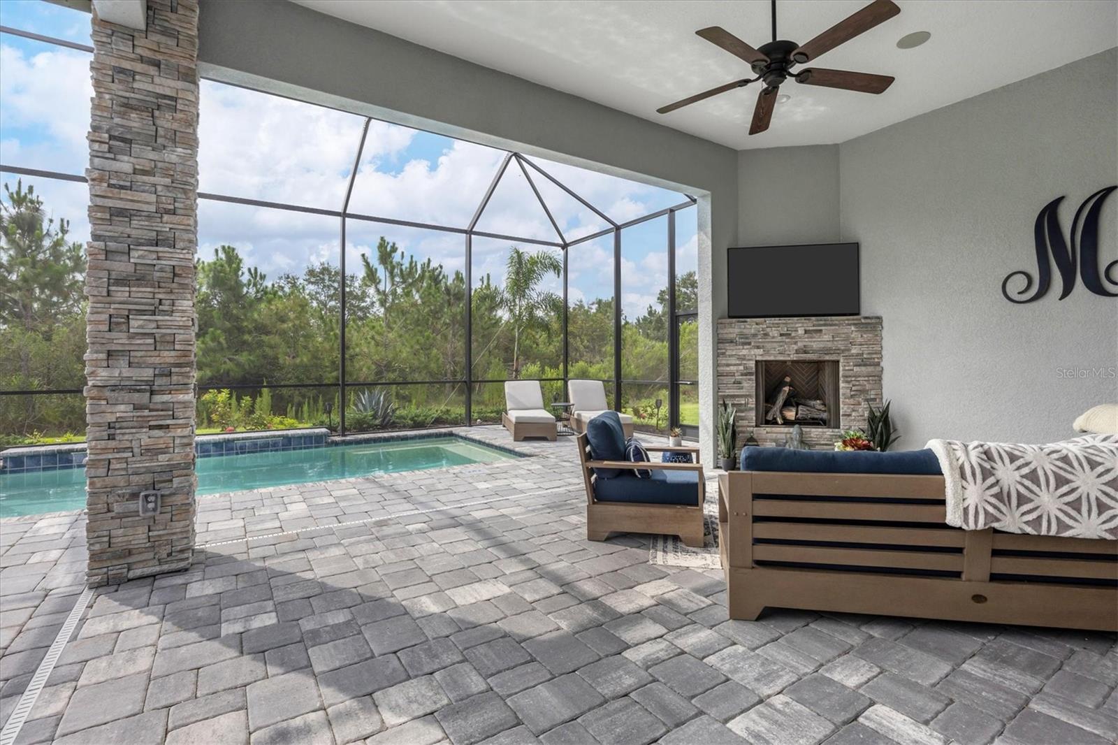 COUNTRY CLUB EAST LAKEWOOD RANCH - Residential
