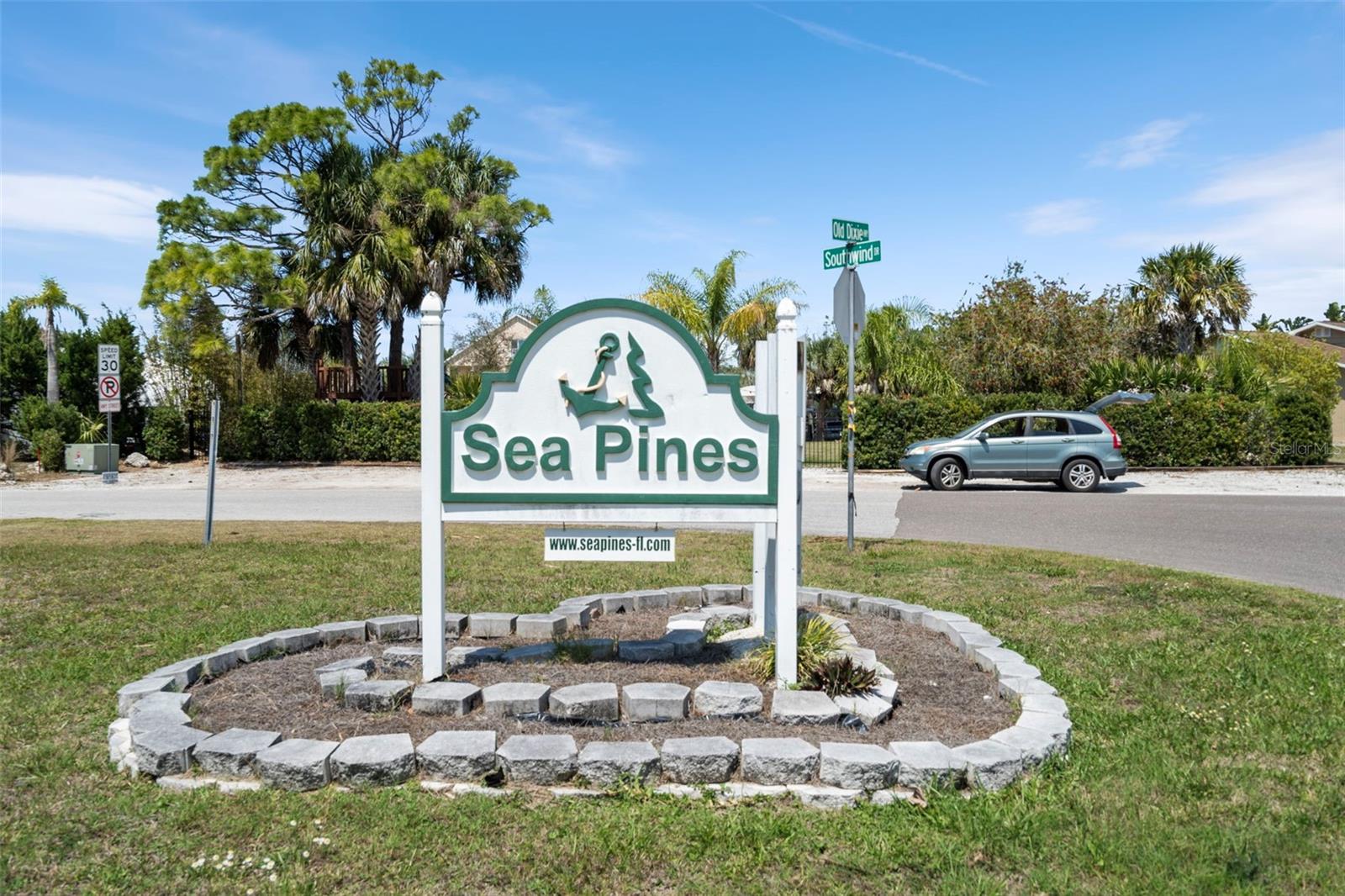 SEA PINES - Residential