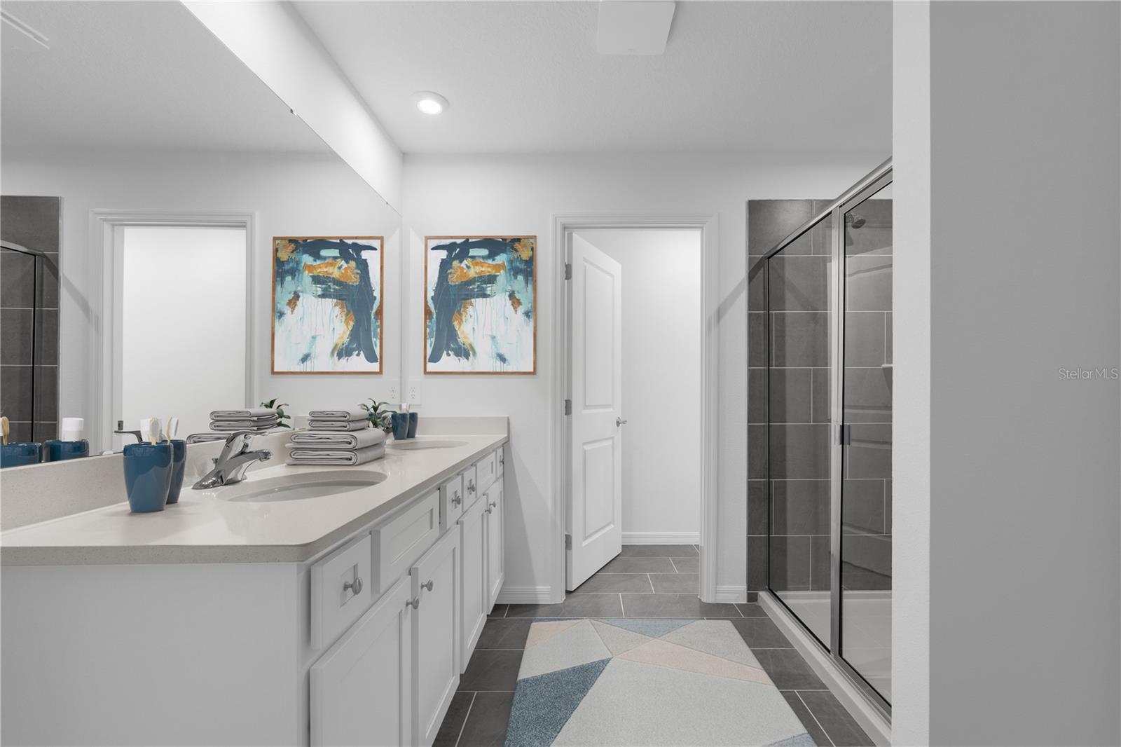 GREEN LEAF - Residential