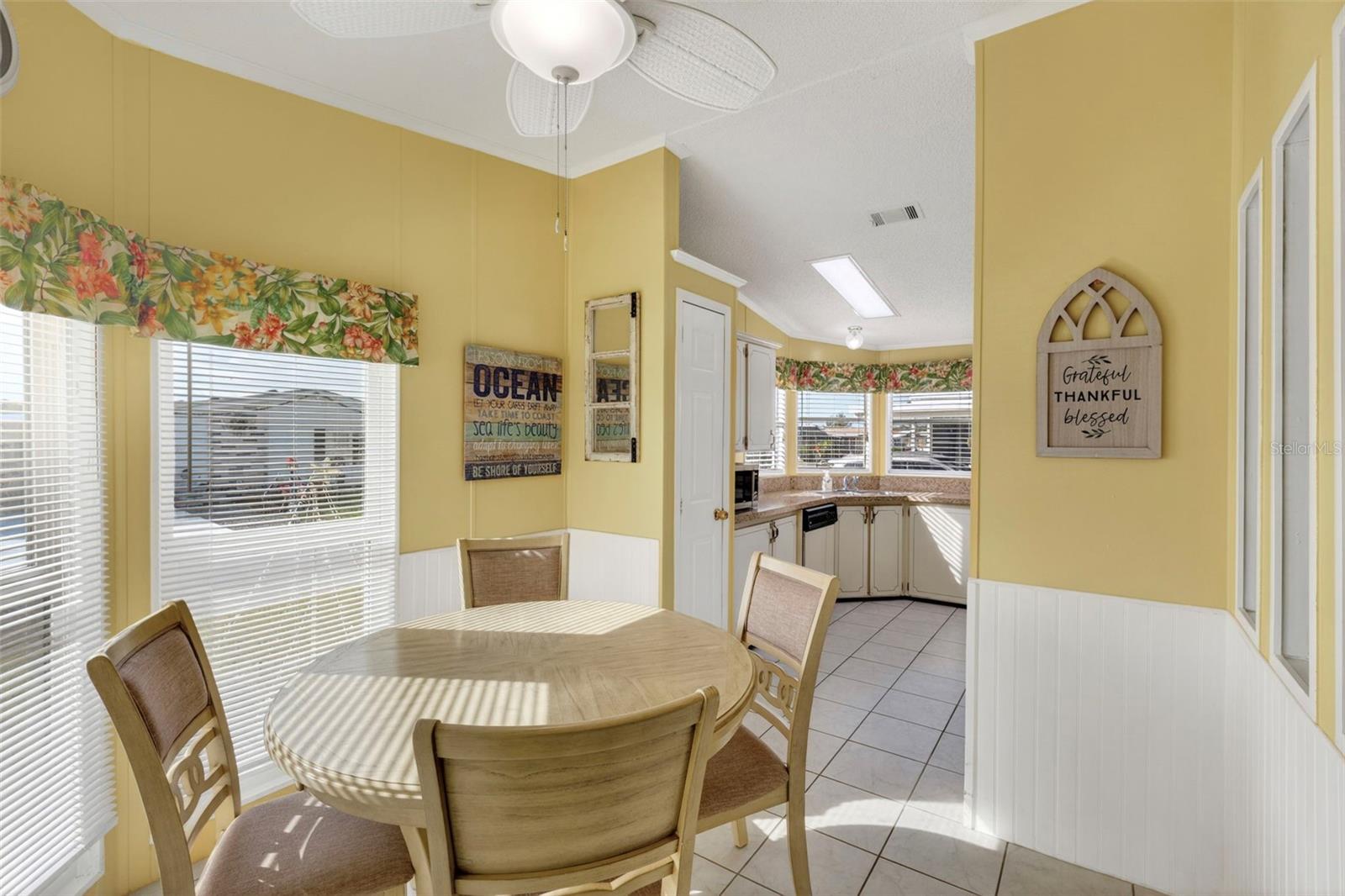 LA CASA MHP CO-OP - Residential