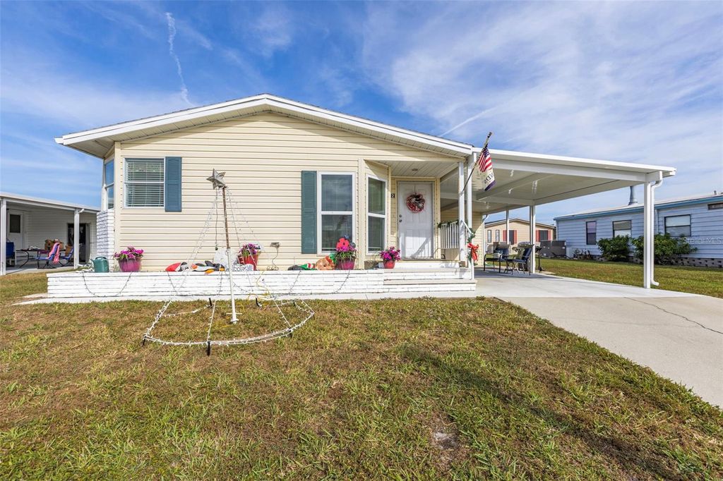 Photo of 512 La Playa Circle, North Port, FL 34287 (MLS # TB8455526)