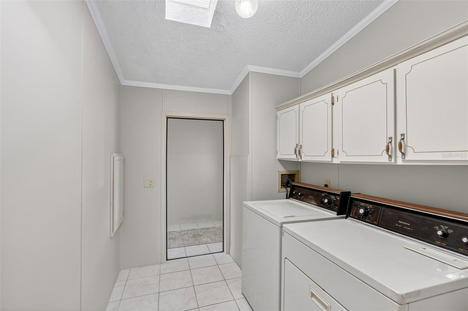 LA CASA MHP CO-OP - Residential