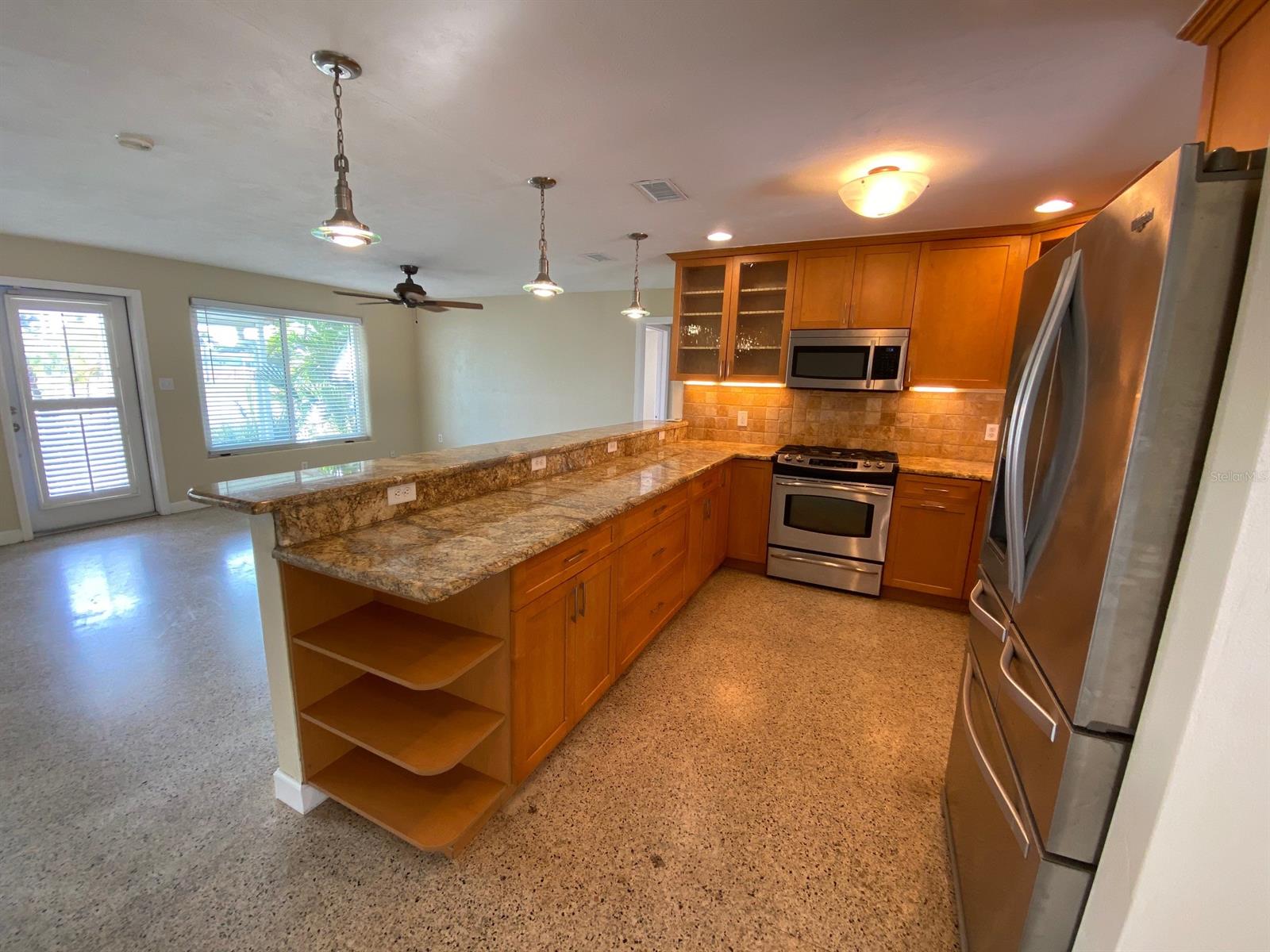 Buena Vista Shores - Residential Lease