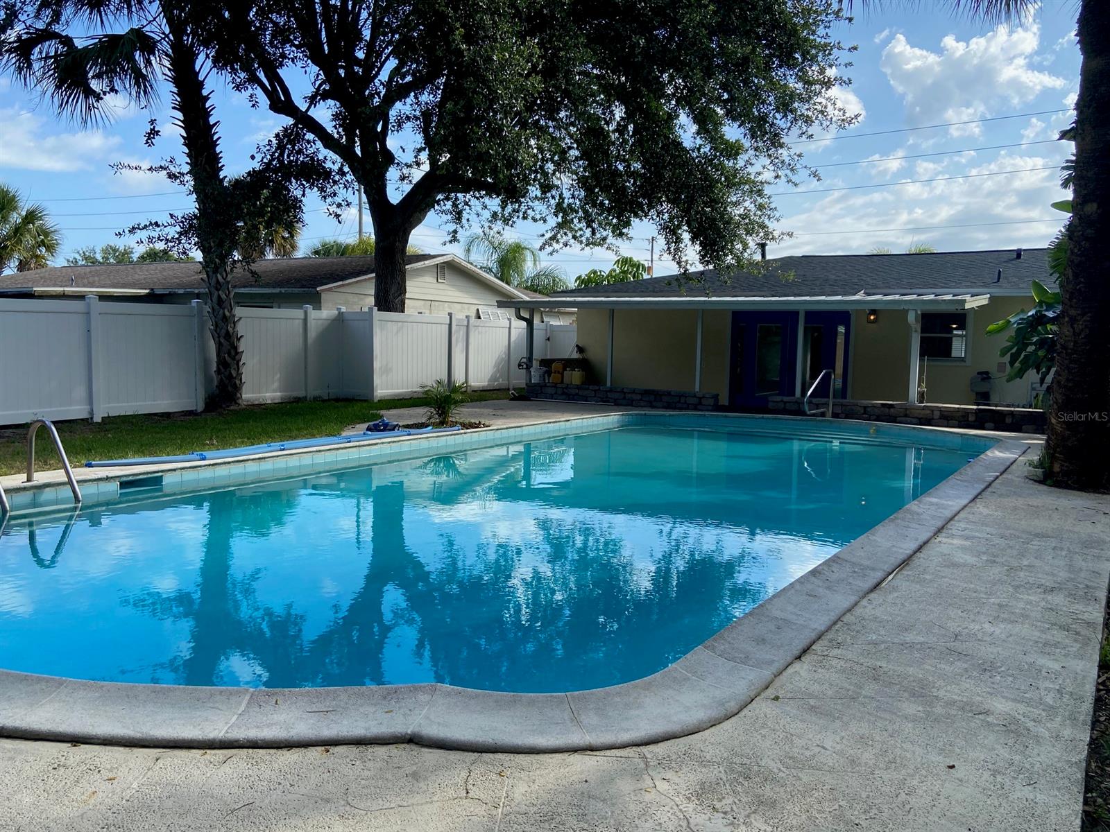 Buena Vista Shores - Residential Lease