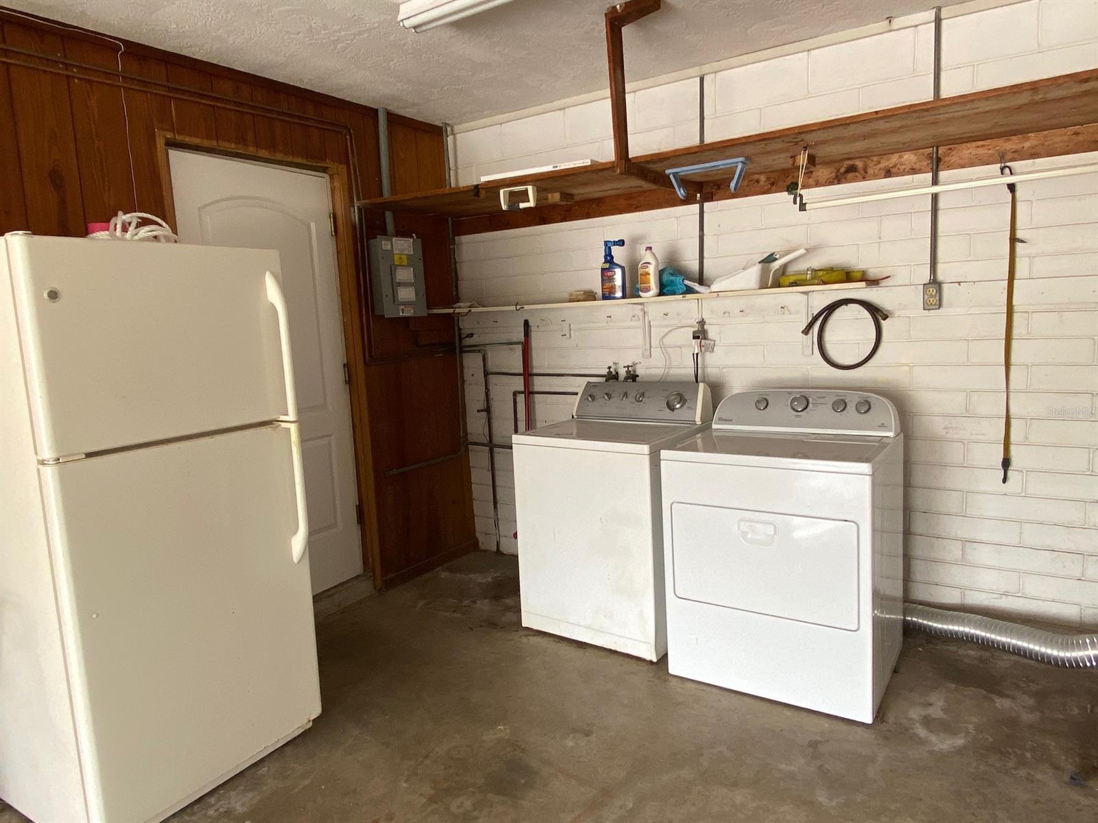 Buena Vista Shores - Residential Lease