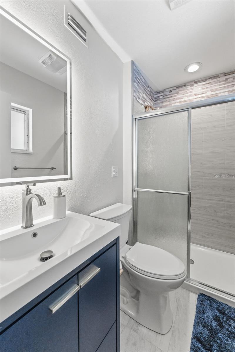 BAY CREST PARK UNIT 10 B - Residential