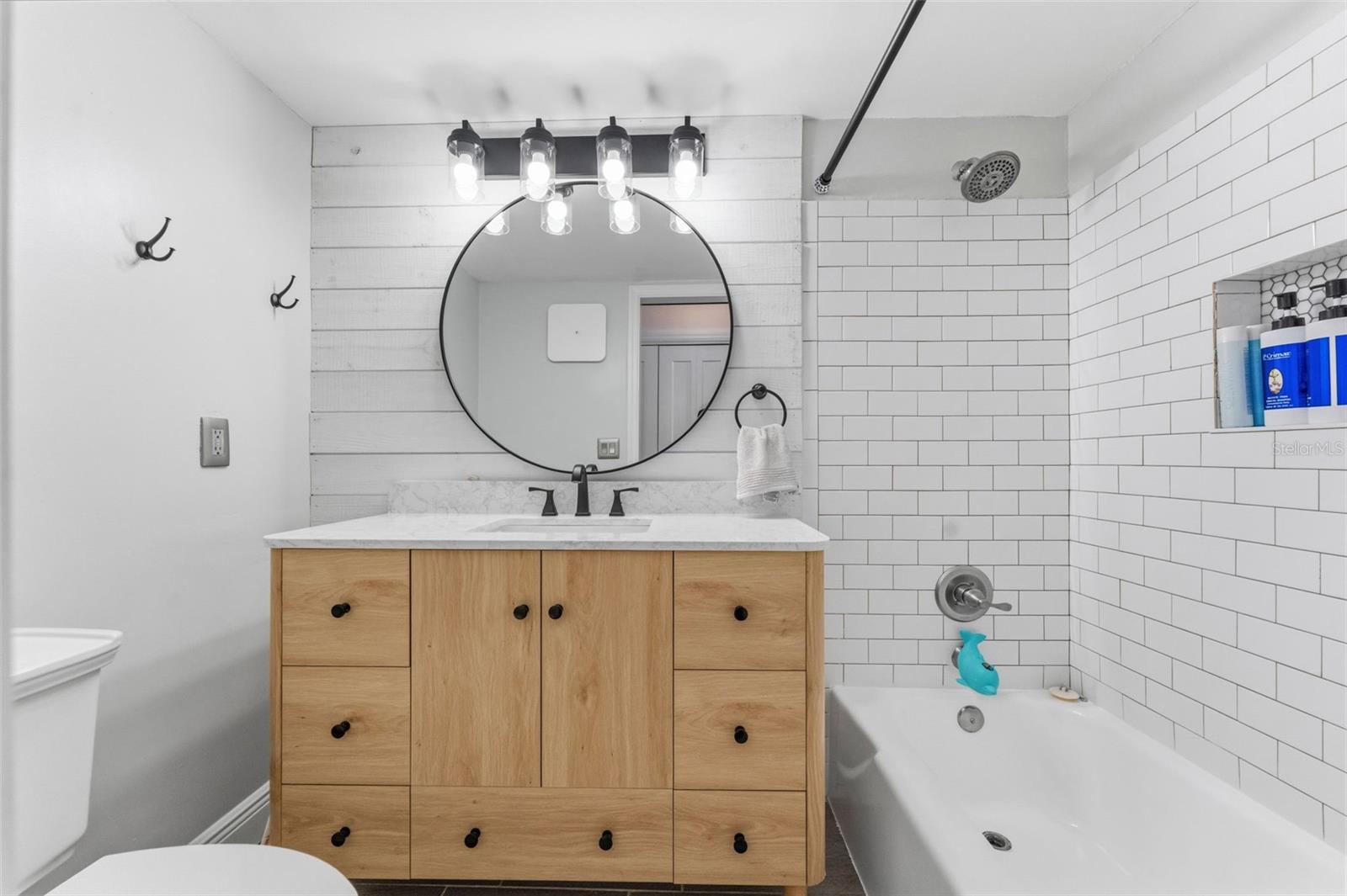 BAY CREST PARK UNIT 10 B - Residential