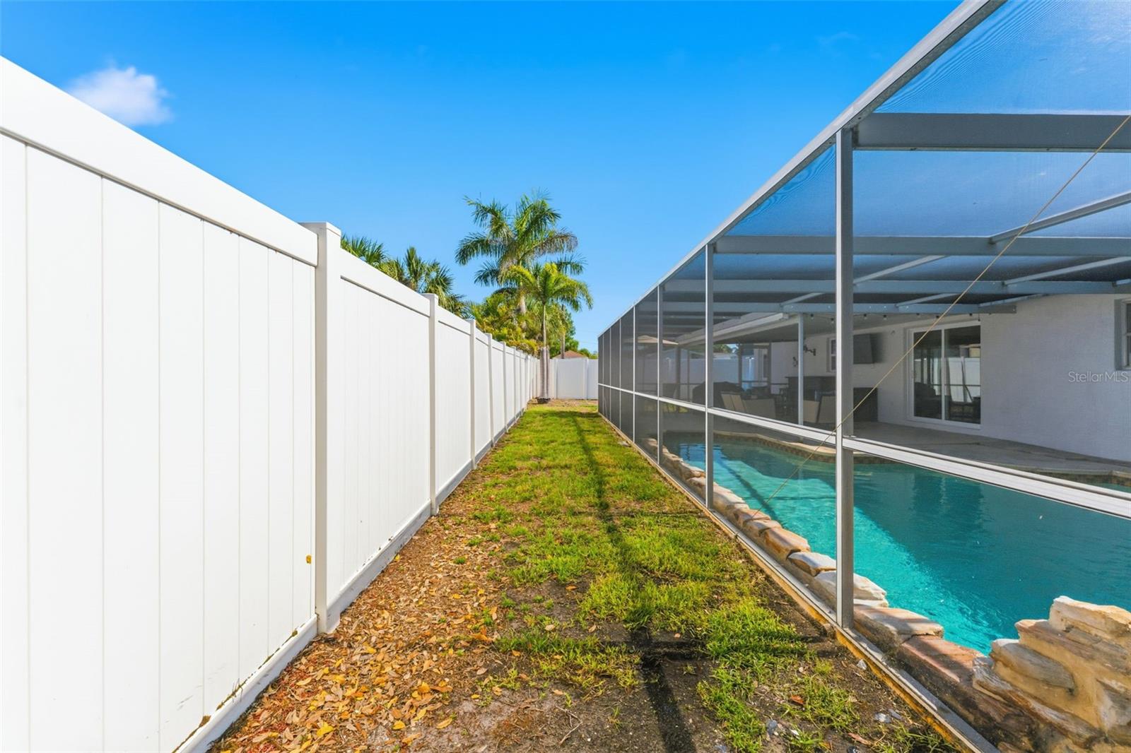BAY CREST PARK UNIT 10 B - Residential