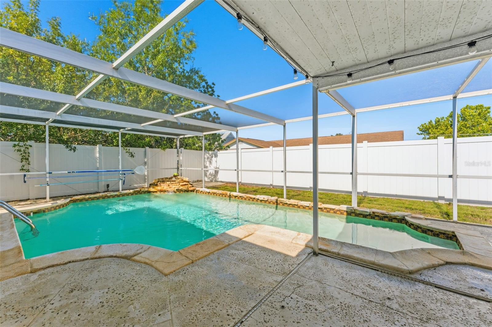 BAY CREST PARK UNIT 10 B - Residential