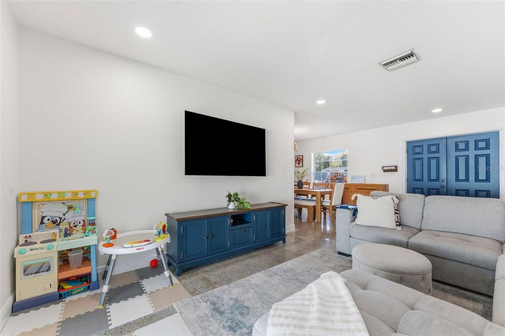 Photo of 4810 Arrowwood Drive, Tampa, FL 33615 (MLS # TB8511121)