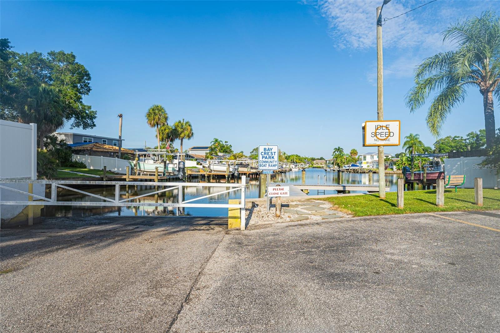 BAY CREST PARK UNIT 10 B - Residential