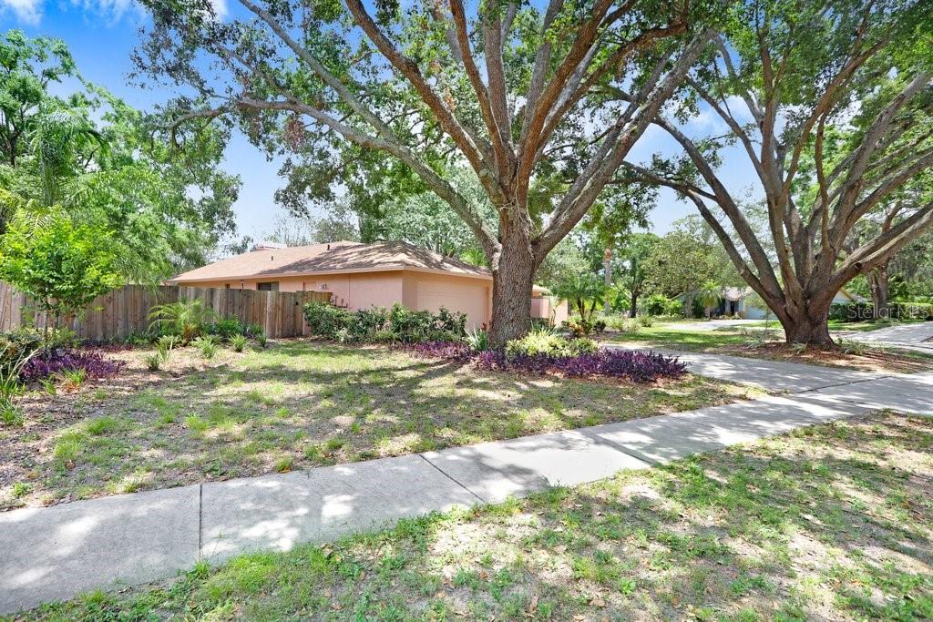 OLD HILLSBOROUGH ESTATES - Residential