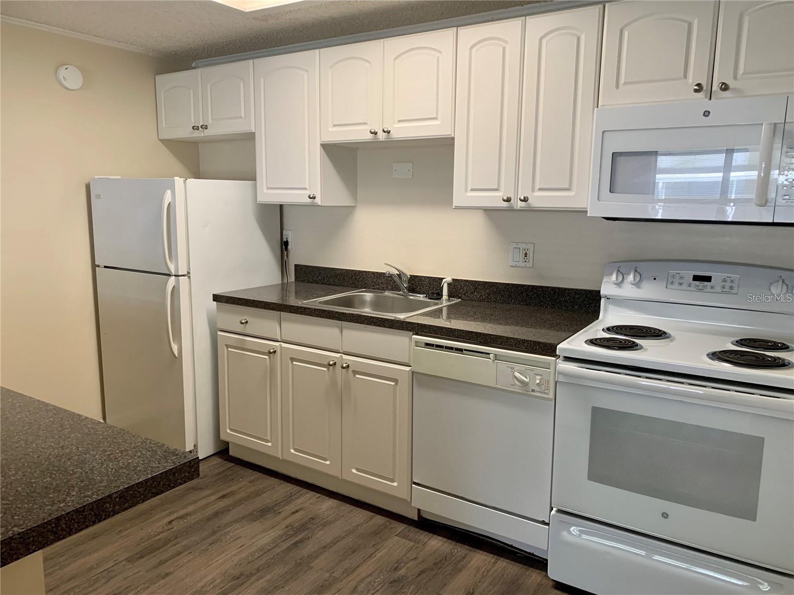 CROSSINGS/CONWAY - Residential Lease