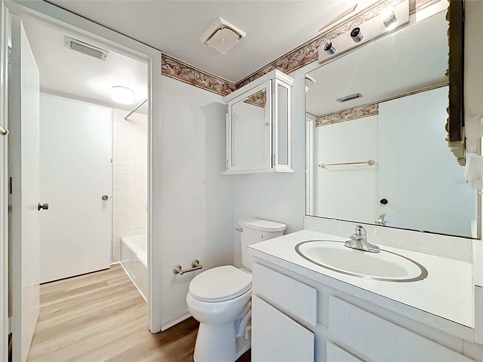 LIVE OAK VILLAGE CONDO - Residential