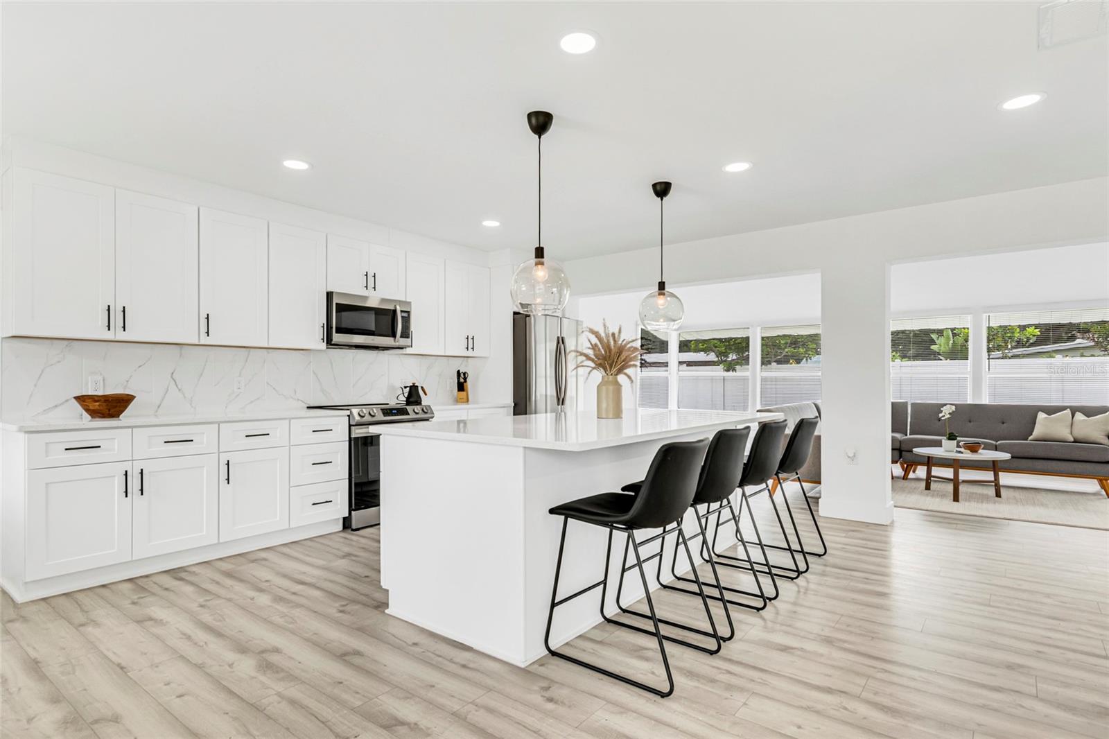 3856 MONICA PARKWAY