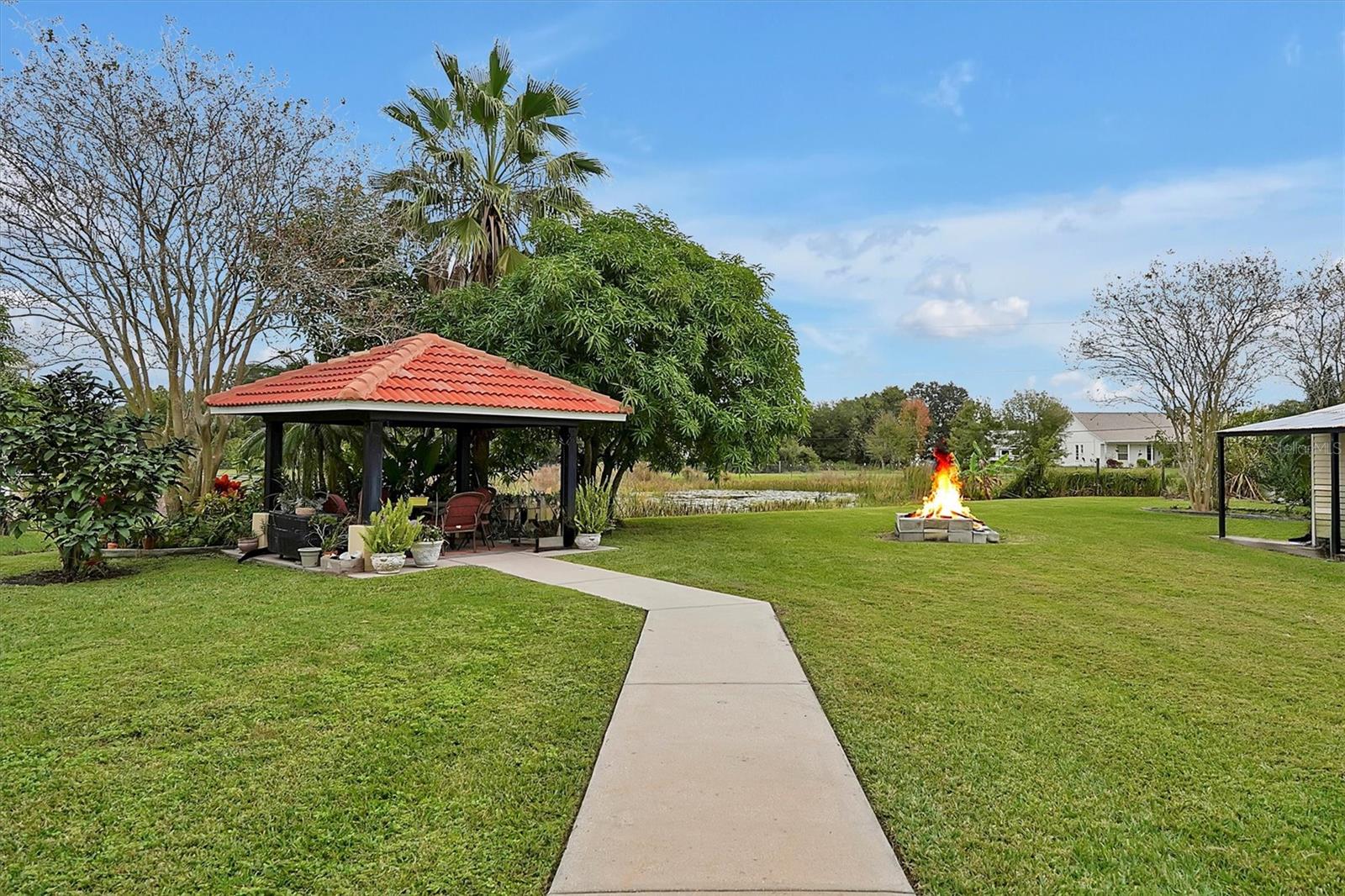 WINNERS PARK - Residential Lease