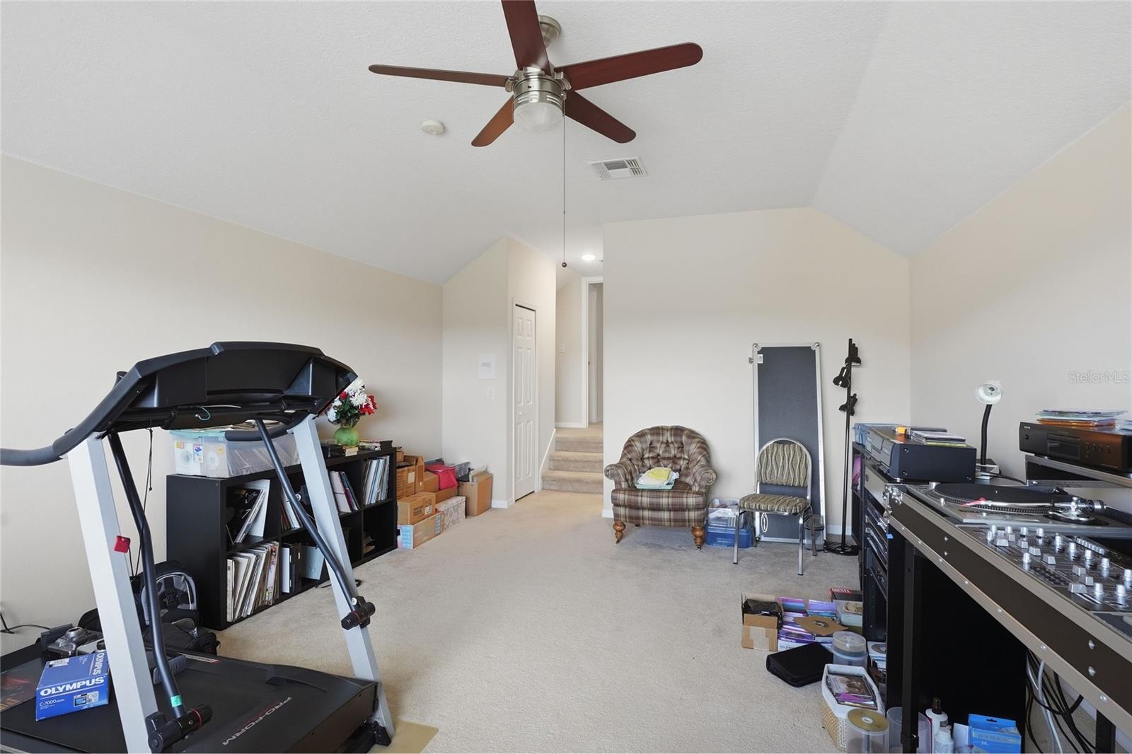 GLADES/SYLVAN LAKE PH 02 - Residential