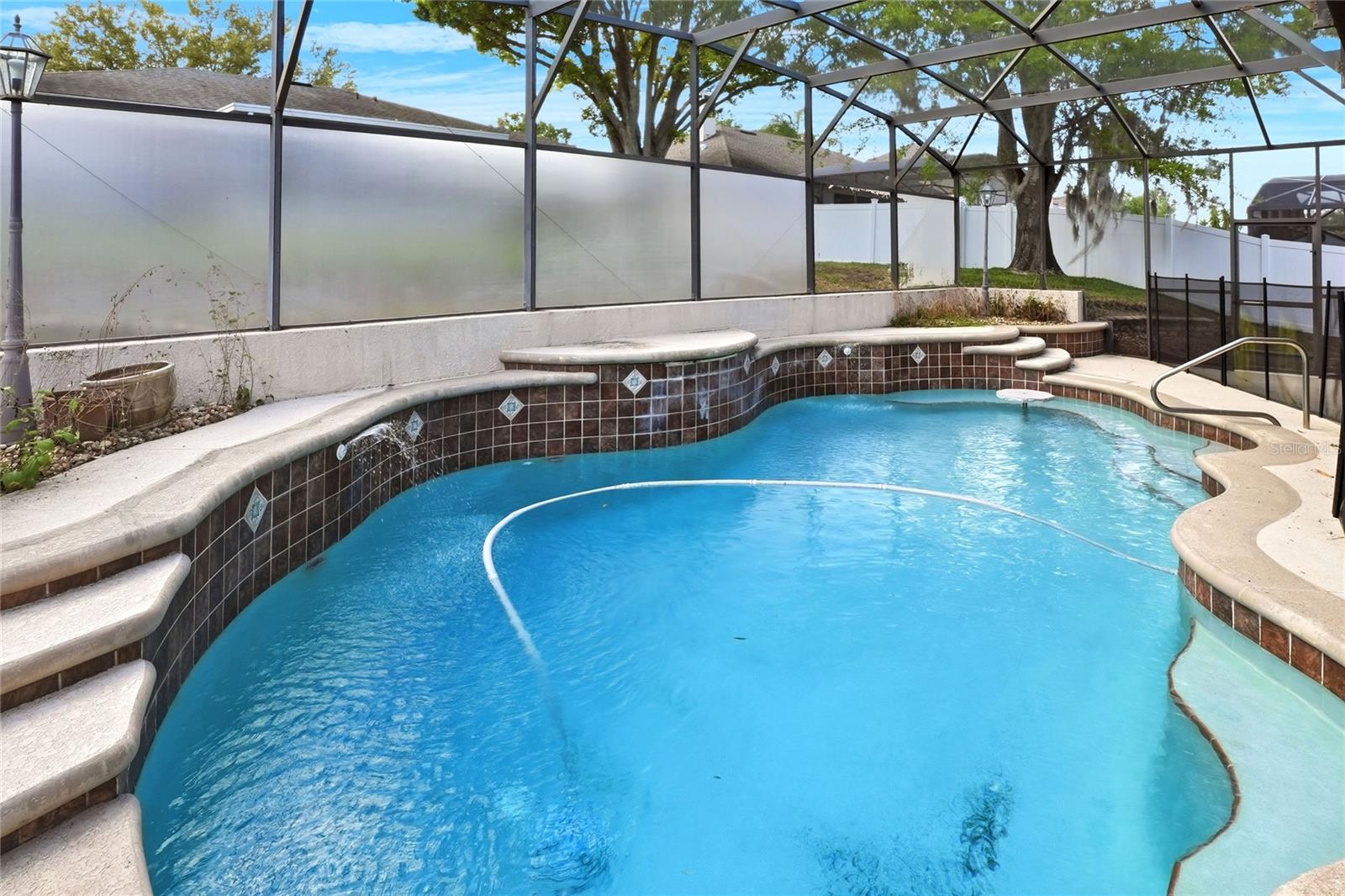 GLADES/SYLVAN LAKE PH 02 - Residential