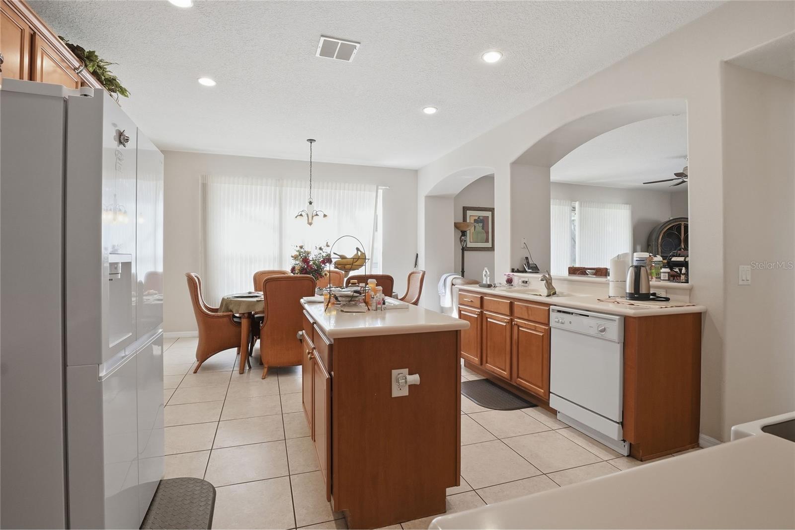 GLADES/SYLVAN LAKE PH 02 - Residential