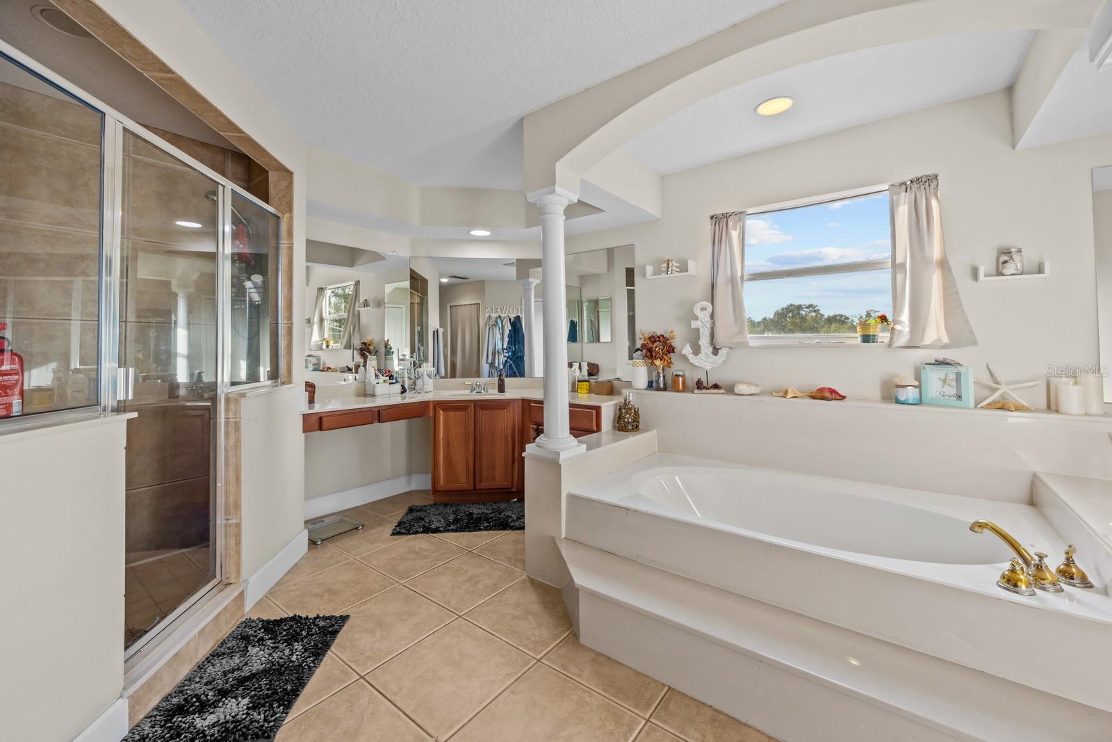 FORESTBROOKE PH 01 Q - Residential