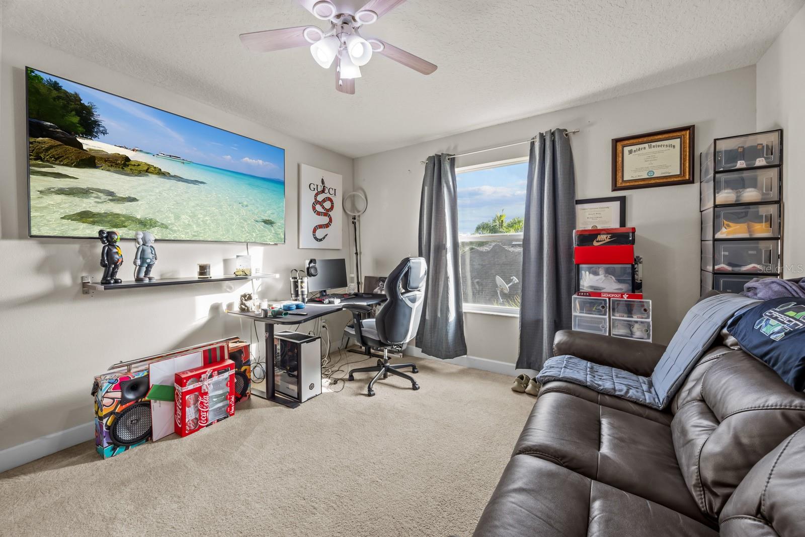 FORESTBROOKE PH 01 Q - Residential