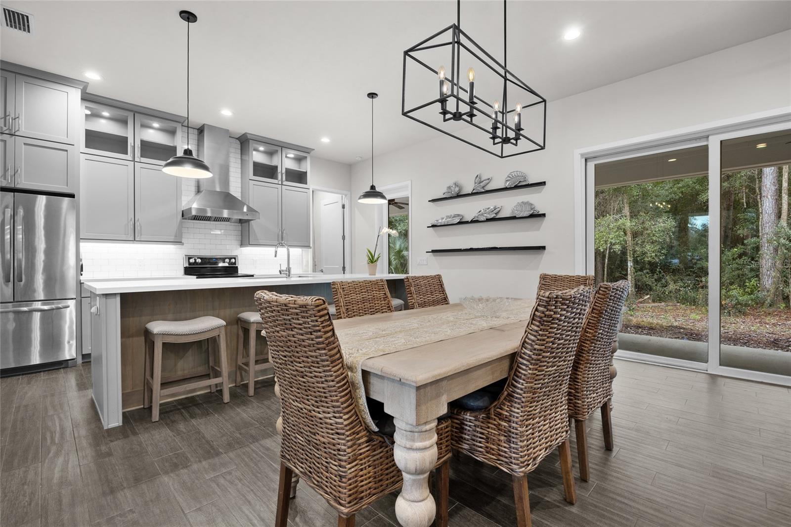 GRASSY LAKE ESTATES - Residential