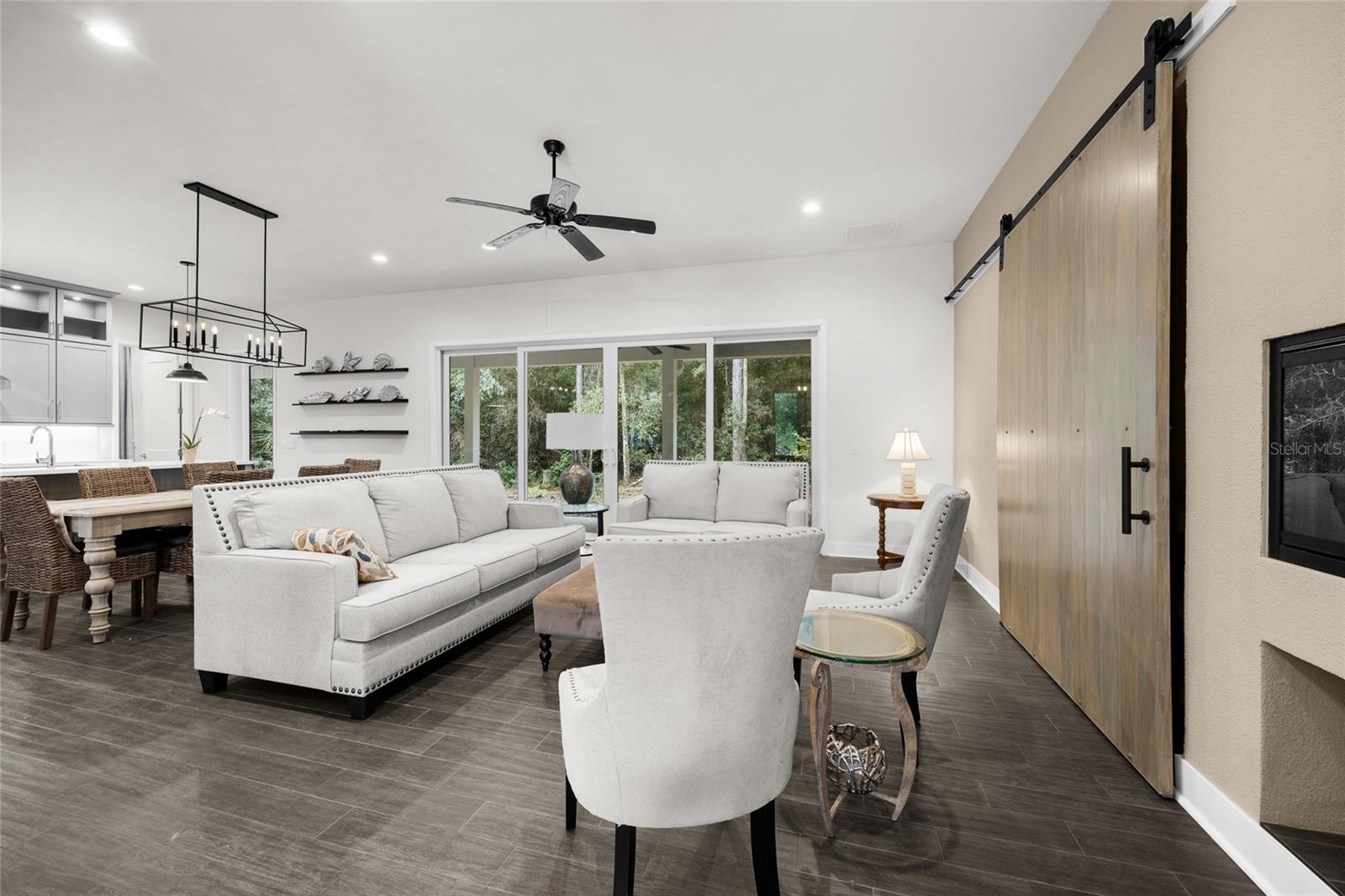 GRASSY LAKE ESTATES - Residential