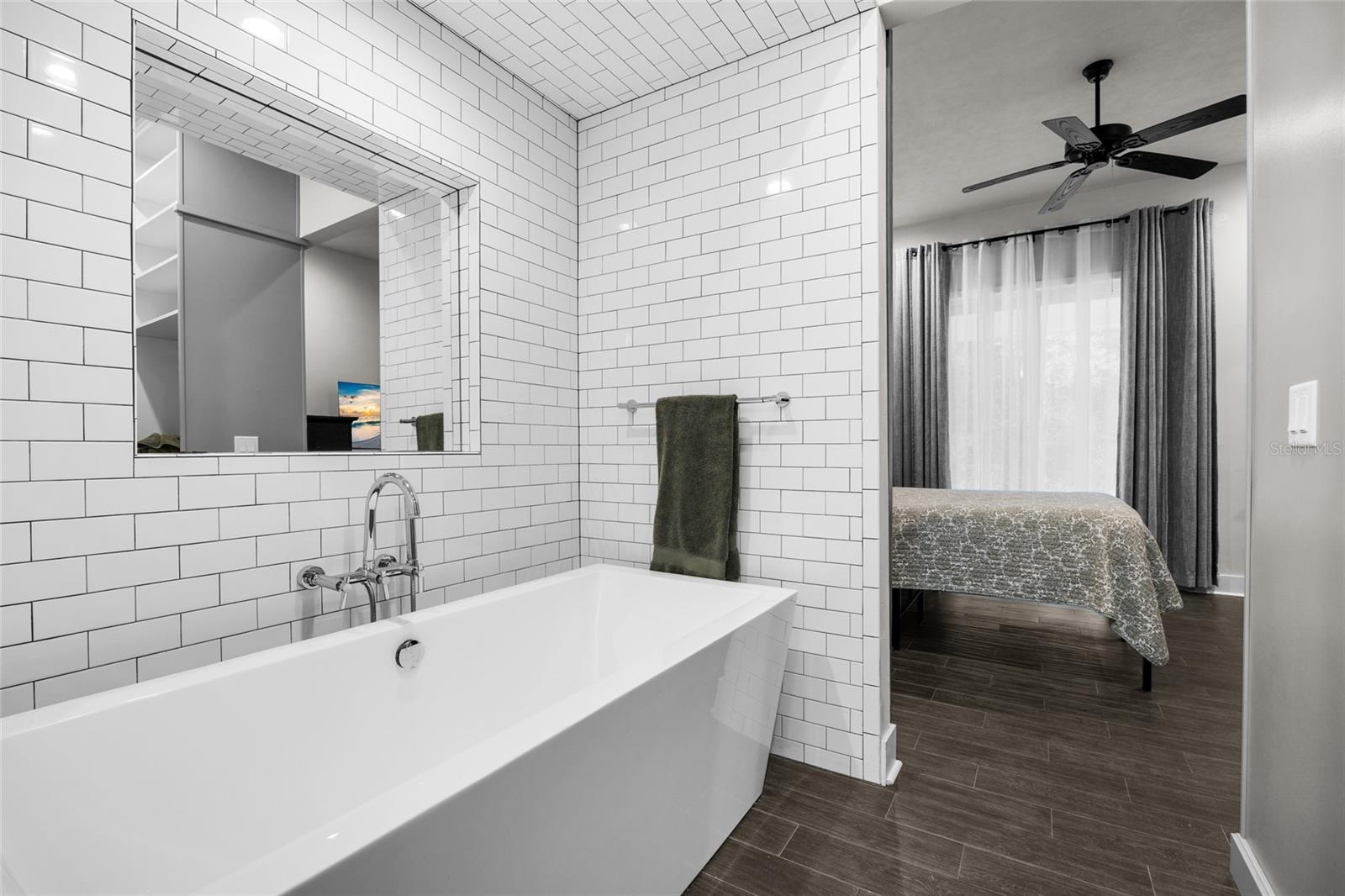 GRASSY LAKE ESTATES - Residential