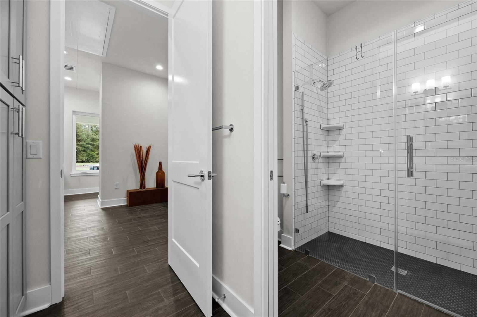 GRASSY LAKE ESTATES - Residential