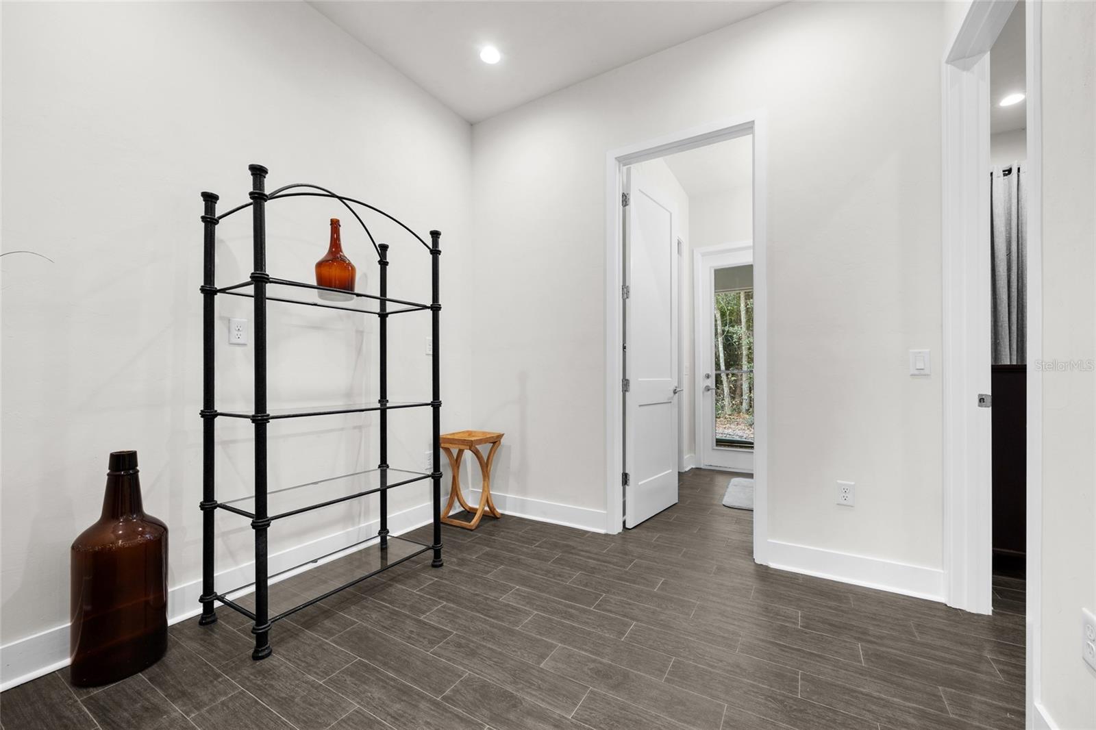 GRASSY LAKE ESTATES - Residential